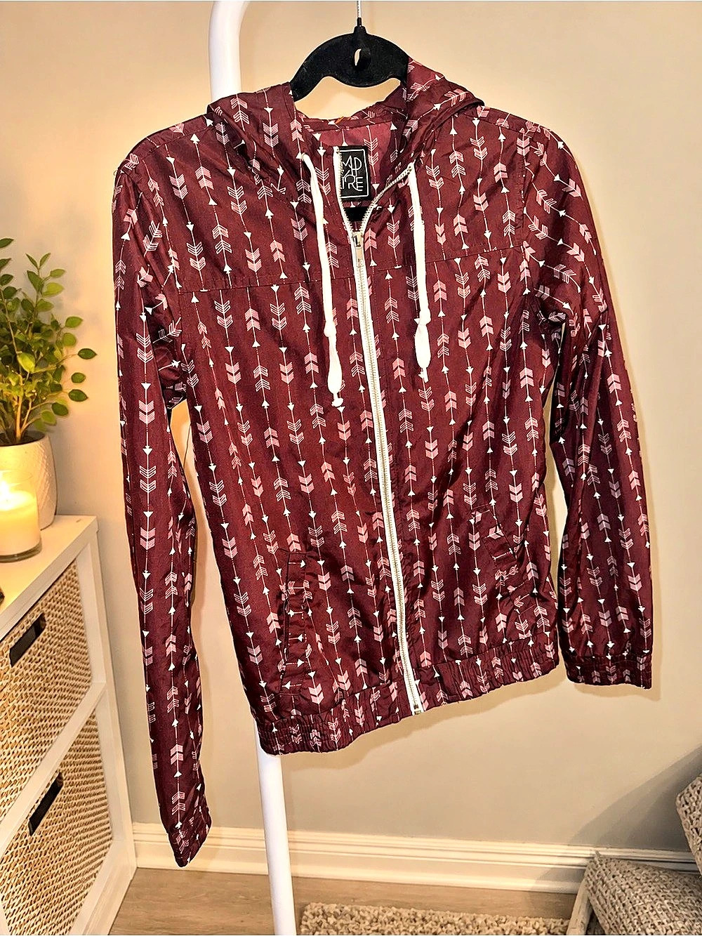 Women's Burgundy Arrow Windbreaker Jacket